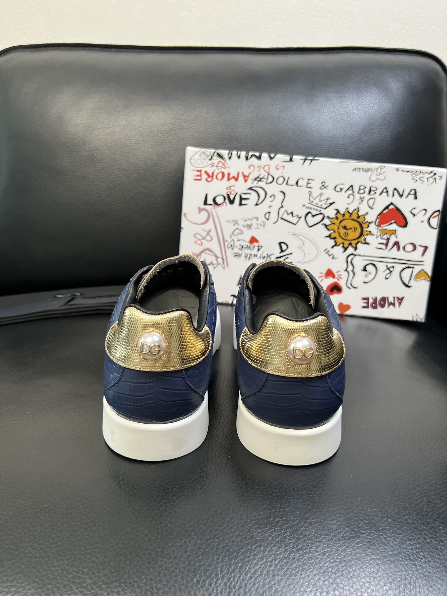 olce & Gabbana shoe